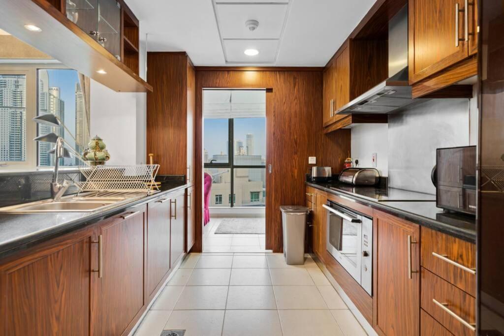 Spectacular Burj & Fountain View - Luxurious 3 Bedrooms & Maids Room - The Residences ドバイ エクステリア 写真