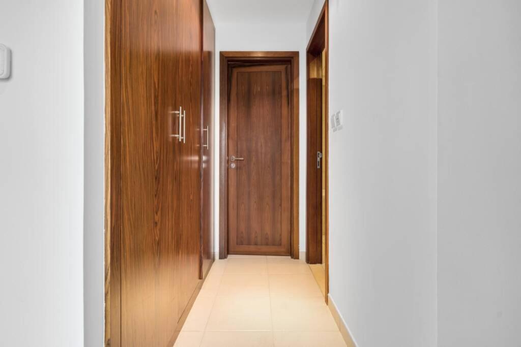 Spectacular Burj & Fountain View - Luxurious 3 Bedrooms & Maids Room - The Residences ドバイ エクステリア 写真