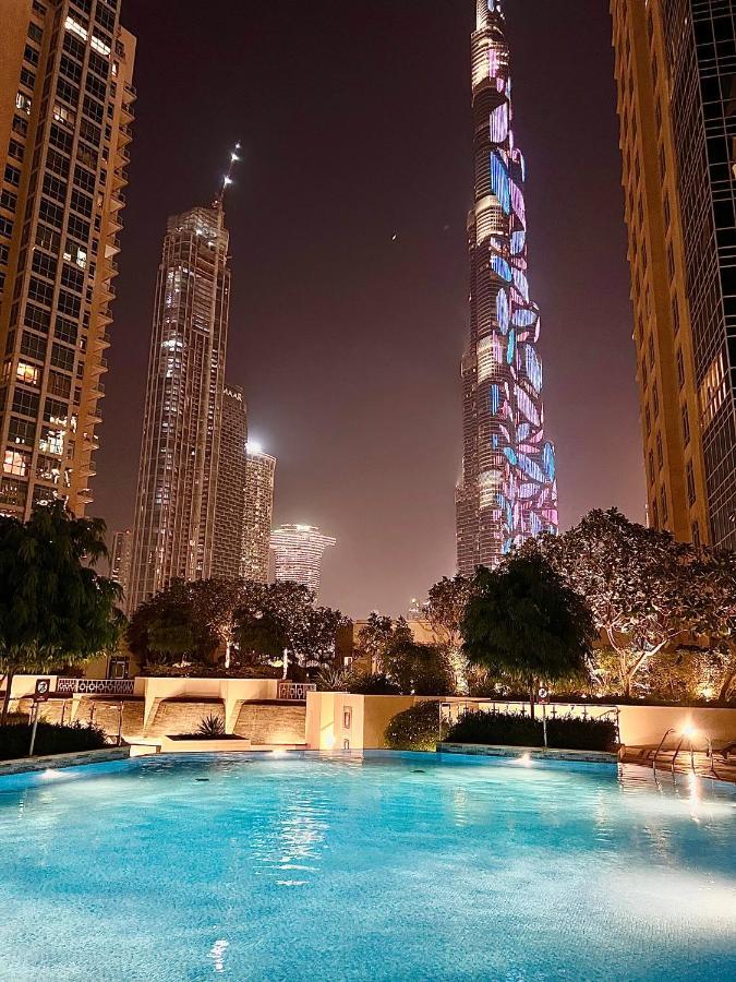 Spectacular Burj & Fountain View - Luxurious 3 Bedrooms & Maids Room - The Residences ドバイ エクステリア 写真