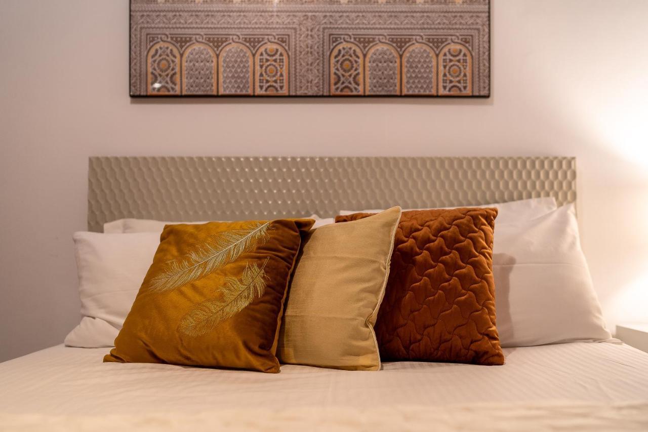 Spectacular Burj & Fountain View - Luxurious 3 Bedrooms & Maids Room - The Residences ドバイ エクステリア 写真